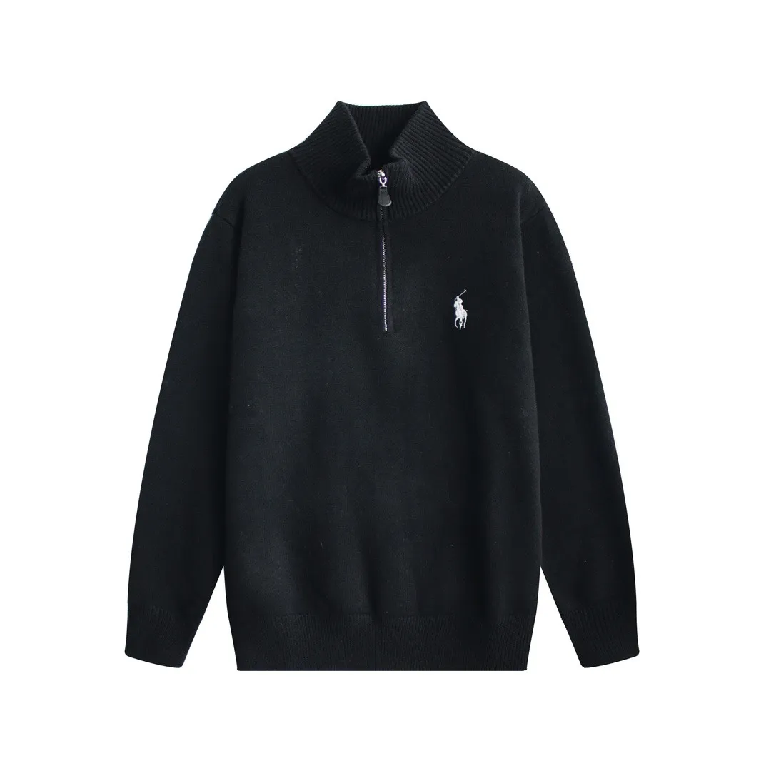 🅿️286 Style number: D169 RALPH LAUREN/Ralph Lauren classic war horse small label embroidered logo Paul polo high collar pullover half-zip knitted sweater, high-density LOGO embroidery on the chest, original customization of tag accessories. Made of pure cotton yarn 🧶 blended with wool, pure cotton is skin-friendly and comfortable, small label war horse embroidered turtleneck sweater 🐎 high quality. Follow the blogger to learn how to wear it! Let’s buy a Ralph Lauren knitted sweater. It’s a super hard-to-find series after it became popular. It’s hard to find one on the official website. It’s simple and practical, with a lazy and loose feel. The thickened fabric has more texture, soft and delicate feel, and a loose fit. Whether worn alone or layered, you can wear different styles of fashion with just one piece!  Color: Black Khaki Size: Picture 9